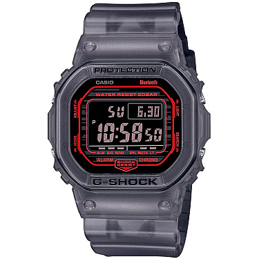 Мъжки часовник Casio G-Shock Bluetooth - DW-B5600G-1ER